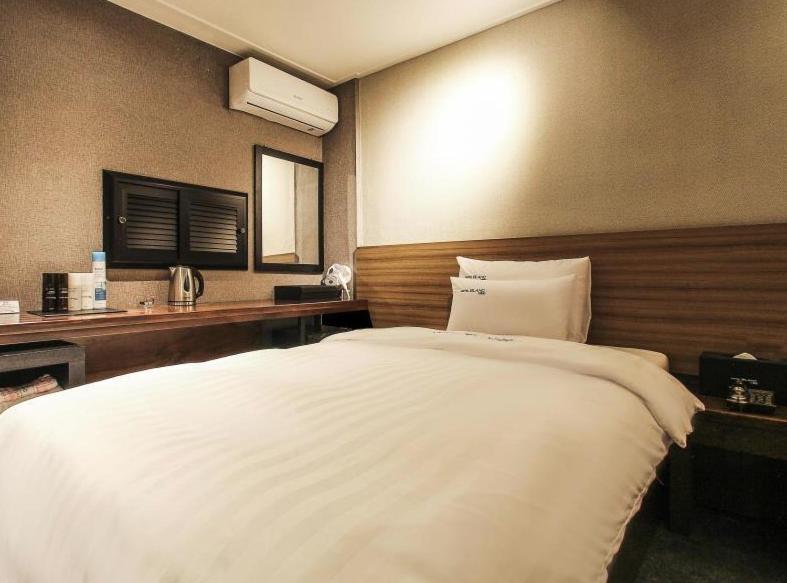 Gangnam Blanc Motel Сеул Екстериор снимка